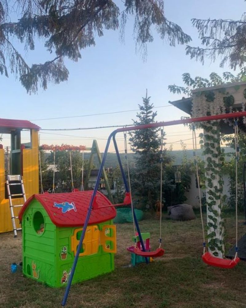 pensiune-loc-de-joaca-copii-iasi (1)
